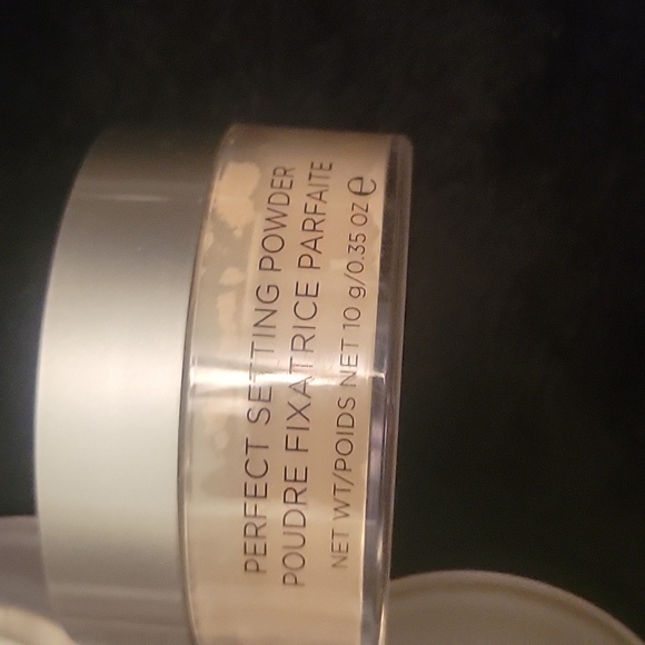 Setting Powder - Picture 7 of 14